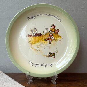 Holly Hobbie Collectible Plate Happy times are remembered 10" 1970s